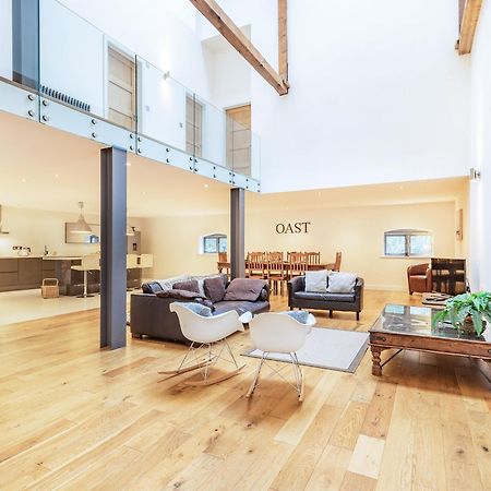 Oast Barn Villa Letheringsett ภายนอก รูปภาพ